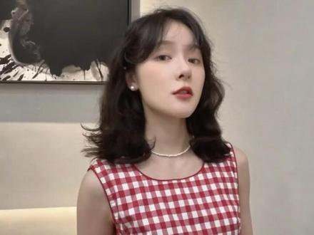 #徐娇ins 徐娇ins评论被lisa粉丝刷屏了,评论里被英语、韩语、泰语、中文等各种语言淹没,很多用词极其恶劣……很多中文是点击翻译后的#lisa疯马秀