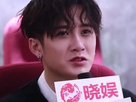 所以第八个问题的答案你们都知道吗?他甚至回答后还挑了一下眉,看出来他很自知哈哈哈哈哈。#檀多多 #檀健次 #考古的风又又吹到了檀健次