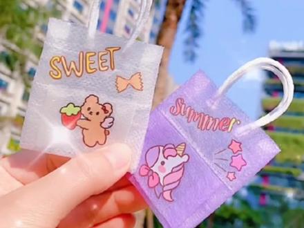 口罩迷你购物袋,快艾特你的#闺蜜 来学#手工diy #手工 #口罩手工