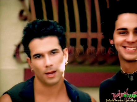 @JayJooo💜金金 #SarahConnor 在我们分别前,跳最后一支舞吧,当我们摇摆,回转,不停回转,仿佛初次共舞那样#justonelastdance #曾滨城 #瑰丽诗看脸变美美学分析REIMER888 #何佳颖 @凉白开 @°Z