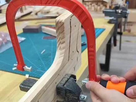 小木匠~做了一把木枪#木匠 #小木匠