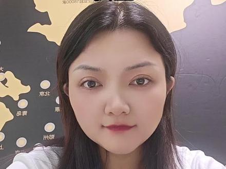 辞退应该给多少赔偿金 辞退赔偿金到底该怎么算?别再被模糊条款坑了!今天就来聊聊这个让人头疼的话题。无论是主动离职还是被辞退,了解清楚自己的权益才是王道。别让“赔偿”变成“遗憾”,学会用法律武器保护自己!记得点赞收藏,下次用得上哦~#职场普法#劳动权益#法律小知识普及 #AI芯源 #千锋郑州校区