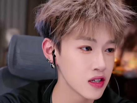 看完紫薯精我学会了#韩汶栩 #直播录屏分享 #紫薯精 #周小闹