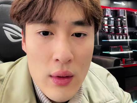 #ROG外设 #ROG魔导士ACE75HE