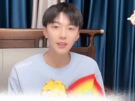 漂亮,温柔,有内涵,有学识#郝熠然