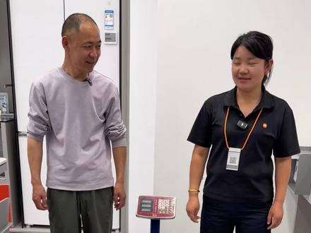 拆拆拆打假小米空调 拆小米巨省电柔风空调打假#怎么去选择一台好空调 #电器专业 #小米空调