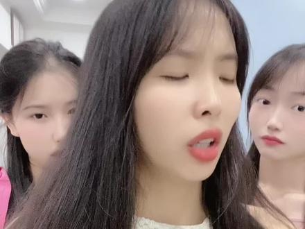 妹妹读寄宿一个多月了,汇报下我们三姐妹的近期情况…