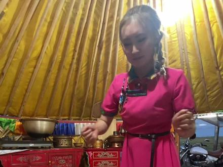 #内蒙美好推荐官 #抖音美食推荐官 #草原味道 招待黑哥必须炖羊尾油