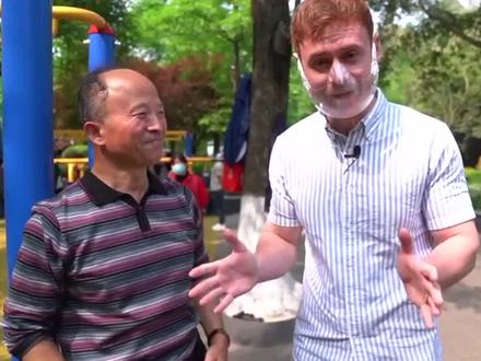 海外看中国 | 英国小哥来成都后感叹:怪不得大运会在这座城市举办