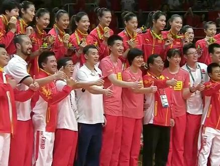 女排冠军颜妮,遭受国家队3次淘汰,揭秘背后父亲的用心良苦 #中国女排 #育儿 #颜妮 #奥运会 @抖音小助手
