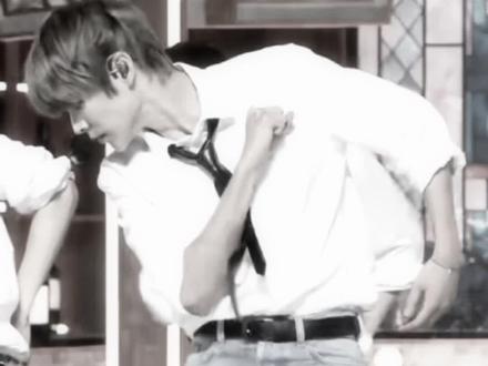 回复 @lmwinter的评论 当!当的就是宋银硕的狗!刚刚竟然有人说宋银硕帅!我反手就给了他一巴掌!宋银硕那是 剑眉星眸 清新俊逸 挺鼻朱唇 英俊潇洒 风流倜傥 明眸皓齿 古雕刻画 貌若潘安 探扇浅笑 俊美无铸 风华绝代 英俊脸庞 面如冠玉 才貌双全 精致面孔 玉质金相 玉树临风 城北徐公 面如冠玉 逸群之才 品貌非凡 淑人君子 才貌双绝 天下无双 眉清目秀 神采奕奕 惊才风逸 风流才子 雅人深致 挺鼻薄唇 淡定优雅 落落大方 盛世美颜 相貌堂堂 斯文白净 掷果潘安 眉星剑目 明眸皓齿 清新脱俗 飘逸宁人 气宇轩昂 玉树临风 风度翩翩 浓眉大眼 气质非凡 逸群之才 温文尔雅 英俊潇洒 眉清目秀 岂是你区区一个帅字就能形容的?#宋银硕 #eunseok #EUNSEOK #帅哥 #欧巴