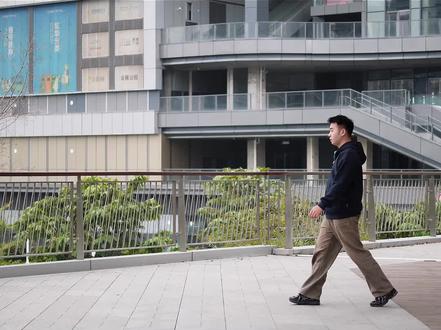 超级简单的踩下屏幕效果,真的有手就能学会 #剪辑教程 #剪辑干货 #青年创作者成长计划