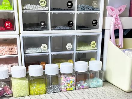 Kitty小马拼豆弹弹乐来咯~ #拼豆 #拼豆豆 #马年 #拼豆小马 #hellokitty