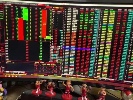 小技巧干货,分享给大家。#打板 #打板日记 #短线 #短线操作 #股票 #超短 #股民 #金融 #财经 #大道至简 #龙虎板