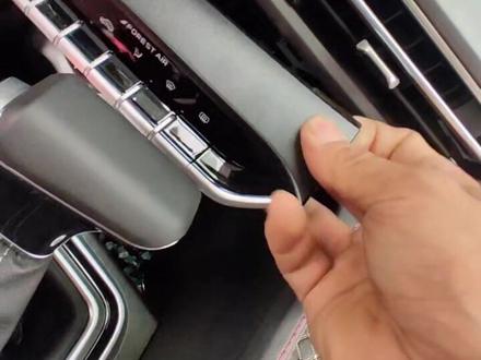 长安逸动plus中控怎么拆#日照汽车灯光升级 #汽车音响升级