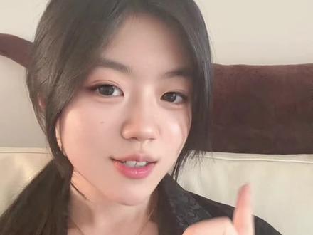 哈哈哈!这真的是演我和我闺蜜啊! #短剧糟糕四大顶流全员喜剧人#2026果子春节档 #糟糕和闺蜜一起穿书把反派玩坏了