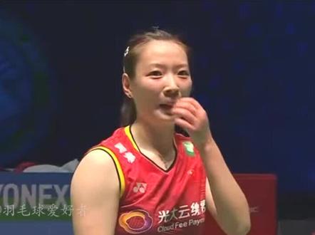 2023全英公开赛,雅思组合2:1战胜对手晋级决赛,对方女球员的防守相当帅气。#羽毛球