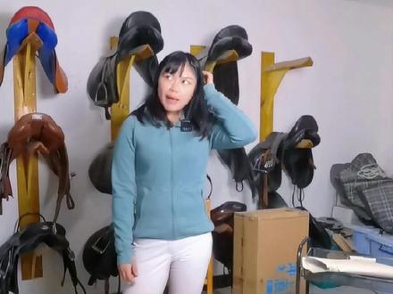 做个测评试试看,反正盼了很久的马术长靴,这个价丶格真的香~
啧 #马术装备 #马术俱乐部
#马术运动 #马术