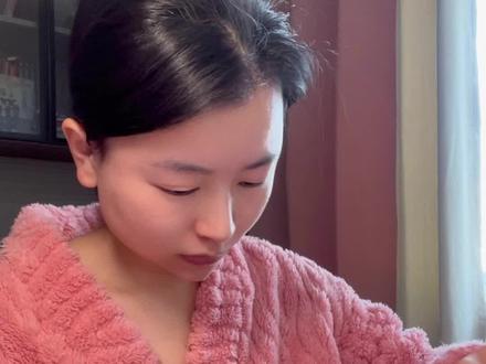 25考研查分实录,26考研出分在即,翻到去年考研查分的视频,现在看仍然热泪盈眶。
祝各位26考研的同学们加油,一战成硕!
#查分#25考研#26考研#初试成绩#考研成绩