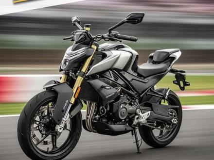 #江苏摩托车改灯 #春风450NK大灯升级 #龙瞳S20 #澳兹姆龙瞳 #澳兹姆龙瞳踏板机车专用透镜