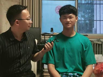 永城一高2023届毕业生苗圣泽在高考中取得了700分的高分,他分享了自己的学习经验和方法,希望能够给关心教育的您带来一点帮助!