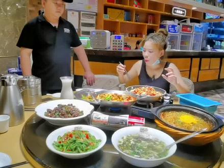 好吃又实惠的套餐来啦!点视频左下角小绿标进去团购后去尝尝吧#抖音美食推荐官 #同城美食 #美食探店 #美食 #同城好店推荐 @DOU+小助手