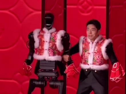 papi酱你的权威我后知后觉
#papi酱 #春晚 #2026春晚#搞笑