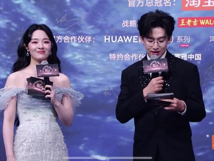 张凌赫宋祖儿20260205微博之夜红毯
又美又帅没什么可说的!
张凌赫和宝格丽锁死!这个深V我嘶哈嘶哈😍😍
#微博之夜 #微博之夜红毯 #张凌赫 #张凌赫萧厉 #宋祖儿