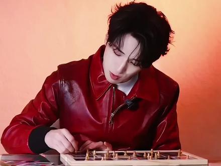 他耗时那么久的心血... 他那么珍视自己的音乐..
#严浩翔 #fyp #严浩翔FLY