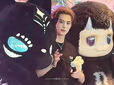 你的眼睛像星星#王鹤棣