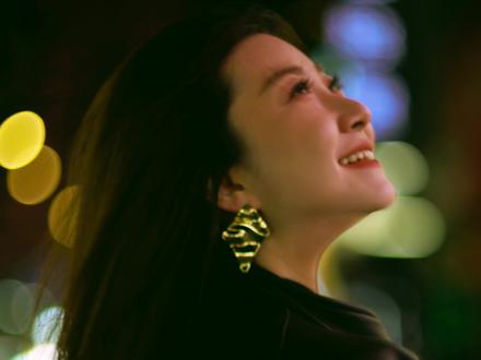 霓虹灯夜晚在街头给陌生人拍照,发现你才是最美的夜景
#街头摄影挑战 #创作者中心 #创作灵感 #真实生活分享计划 #给陌生人拍照 @DOU+小助手 @抖音创作者大会