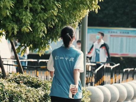 怎么能不怀恋呢,只有周天下午才能出学校的日子#仁寿一中北校区 #高中日常#这大概就是青春的样子