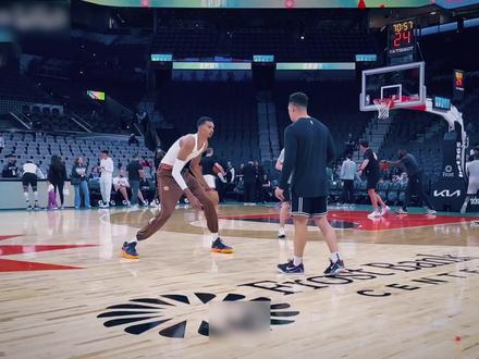 不是未来可期,而是未来已来 #马刺 #文班亚马