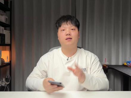 千元水桶机?一加Turbo6V使用体验!好在哪? 一加Turbo 6V已经使用一段时间了,作为一款1500左右的手机,各方面的使用体验还是很不错的,重点就是9000毫安时的大电池和144Hz的高刷屏幕也是亮点,各位觉得怎么样?欢迎留下你的看法!#一加Turbo6V #一加 #数码科技 #手机推荐 #性价比手机