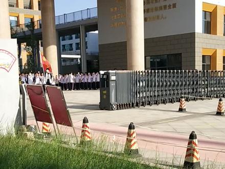 徐水一中,高考出征第一天,斗志昂扬,上战场,有看到自己孩子的点赞收藏