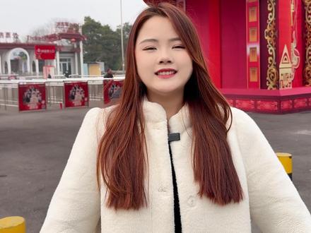 打卡曹州牡丹园啦 元宵节记得去看灯会哦~#元宵节民间习俗活动 #好客山东好品山东 #山东大集 #抖音创作者大会 #我的乡村生活 @抖音小助手 @DOU+小助手