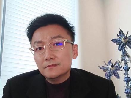 金价暴跌,不断探底,能重回百元时代? #黄金 #交易 #黄金价格 #国际金价 #黄金行情