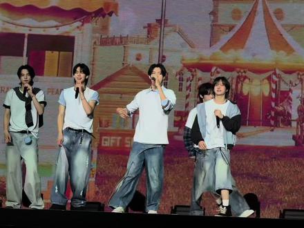 是我青春修炼手册呀#tws #tws澳门演唱会 #青春修炼手册