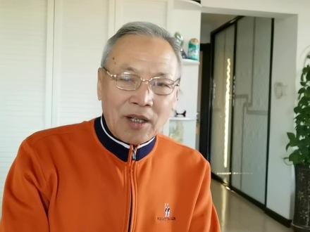 取消老年人乘车公交卡,出行乘车不但免费,而且更方便#关注老人 #公交卡 #刷身份证