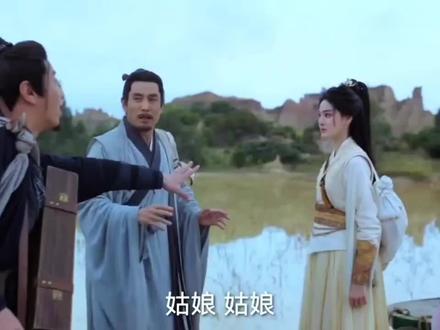 月轮对日轮,辛湄直接打退白师兄,辛姐收势好飒……#肖顺尧 #王鹤润 #古装 #佳偶天成 #好剧推荐