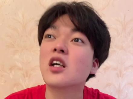 还真把自己当根葱了…