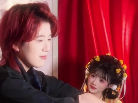 冷寂中了听话痋该怎么玩他好呢?!#醉凌云 #杭州见字如面 #令人心动的npc #dm霸王龙 #剧情