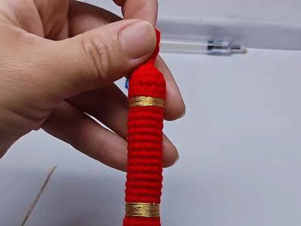 #文昌笔 #文昌笔塔挂件 #钩织文昌笔 #毕业季礼物 #四股牛奶棉
手工钩织文昌笔,
旺学业、助考运、启智慧,
愿学子前程无忧。