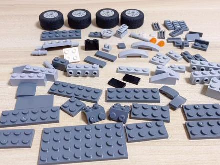 教大家用几块积木搭建一辆拖拉机