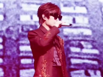 徐良也太宠粉了叭!#明星八卦科普 #徐良 #徐良演唱会 #回忆杀 #娱乐评论大赏