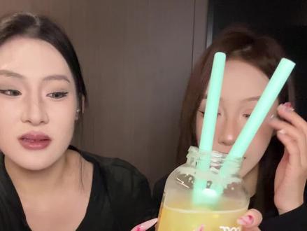 来东北怎么能不喝700cc?!700cc新品之南果梨系列!姐妹们快冲吧!简直太好喝了!!#700cc #700cc新品 #东北南果梨 #南果梨 #东北特产