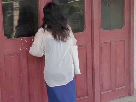 507s|是普通女生辞职的一年 这是我用一整年为非遗写的一封情书辞职自学传统文化的第三个一年
今年学习13项传统技艺,出差17趟,工作357天,依旧奔赴热爱每一秒。
今年因为屏幕前大家的云支持,所以有能力把镜头给到更多的非遗和非遗传承人啦,超级感谢~
每次相遇都是一次可遇不可求的缘分,我见到很多非遗传承人命运的线,所以想用我的账号织出了一条围巾给你带来温暖
你是哪个作品认识我的呢?
希望没有令你失望并且有陪伴到你~期待2026与你相伴#抖人非遗联欢会 #非遗祈福百景图 #百young非遗计划 #辞职 #抖音非遗计划