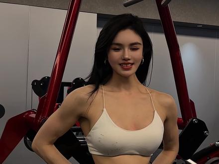 你连身材都搞不定,你怎么搞定他#健身#健身穿搭#健身正能量