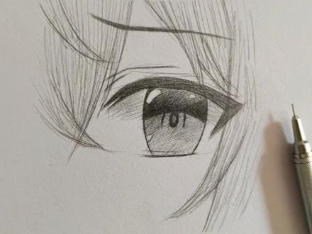 这样画简单吧,动漫眼睛的画法有手就行!快来和我一起画 快来和我一起画动漫吧#手绘 #摸鱼 #画画 #零基础学画画 #手绘教程