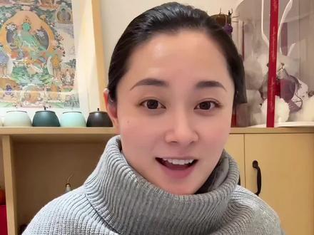 没想到说小酒窝比赛的视频得到了大家的热议,我看评论区清一色的说孩子有天赋资源好,但大家忘了这孩子身上有一股“狠劲”才是让她得到这么多人喜欢的真相#小酒窝#星二代#重庆舞蹈#舞蹈教育#兴趣才艺